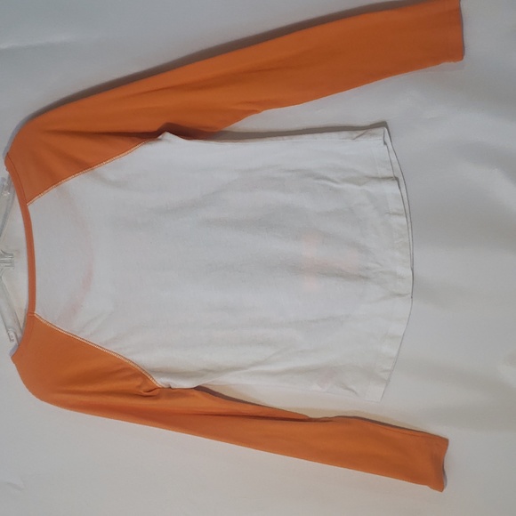 UT Tennessee Girl's Football Shirt with Dog size 10 5th & Ocean Clothing LLC - Picture 4 of 7